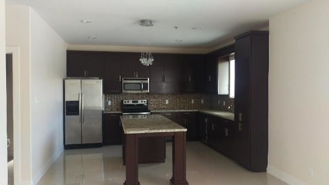 Building Photo - 1216 E Pine Ridge Ave Unit 3
