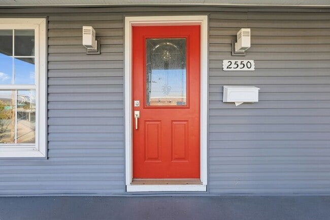 2550 East Ave
