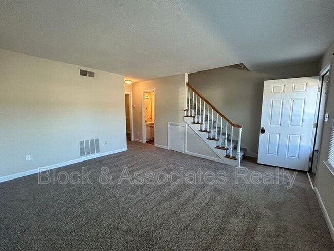 Photo - 522 S Cherry St
