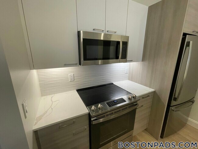 Photo - 1079 Commonwealth Ave Unit 321