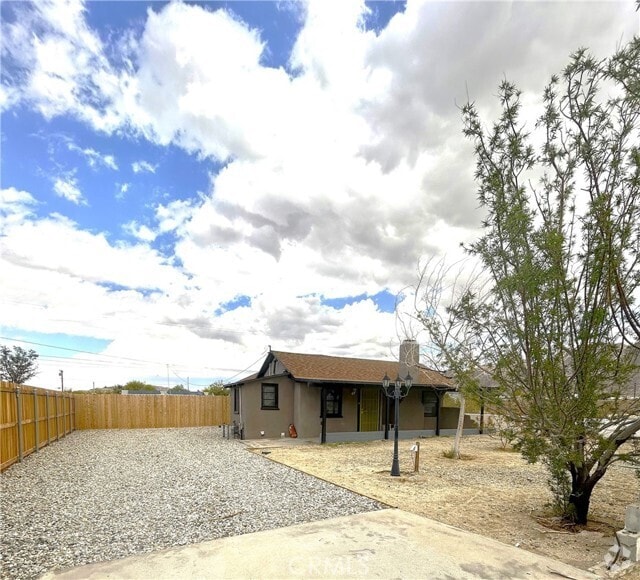 Building Photo - 6623 La Luna Ave Rental