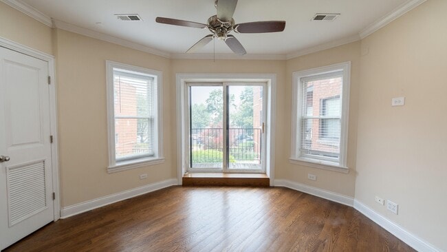 Building Photo - 4018 N Central Park Ave Unit # 02S