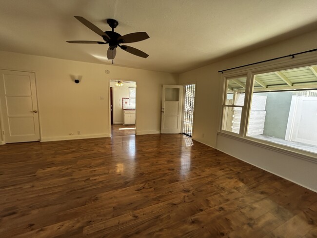 Photo - 254 N Canyon Blvd