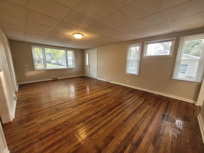 1112 Geil Ave