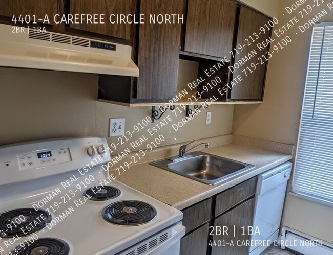 Photo - 4401 Carefree Cir N