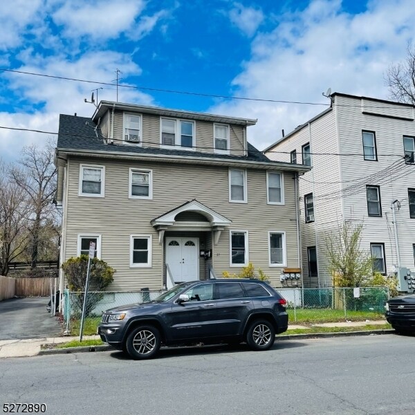 Photo - 23 Cleremont Ave Apartment