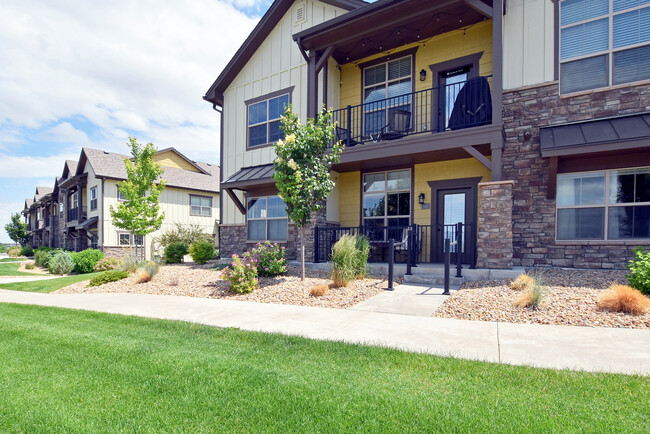 Welcome home to 6618 Crystal Downs #101 - 6618 Crystal Downs Dr Condo Unit 101