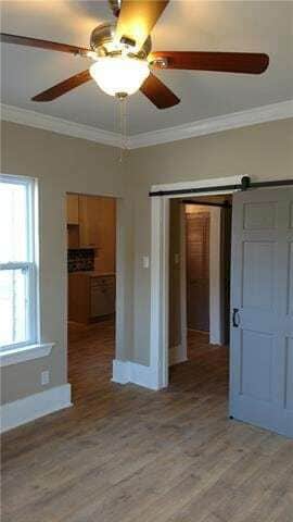 Photo - 2128 Clara St