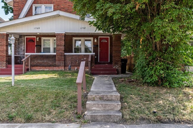 Photo - 1707 Kent St