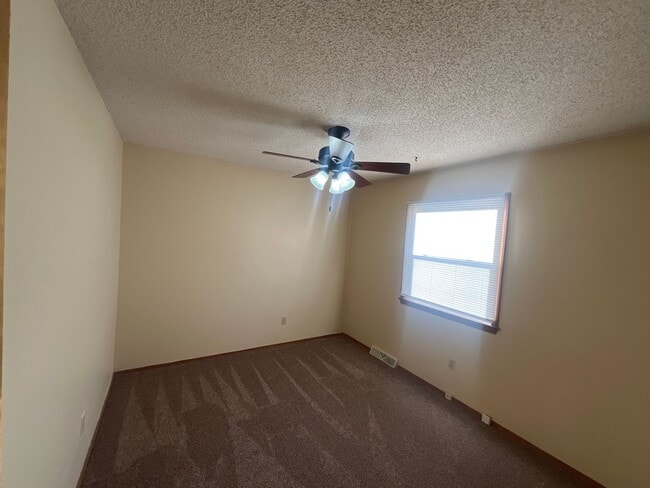 Photo - Warm & Inviting 3 Bed, 2 Bath