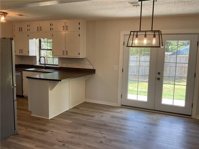 Photo - 2452 Kilgore Rd