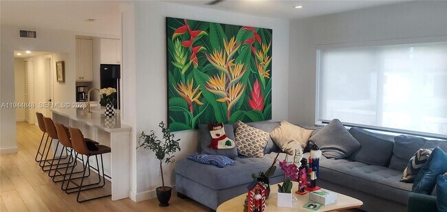 Photo - 1600 SW 17th Ave