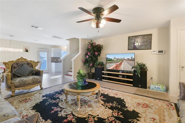 Photo - 13417 Pine Needle St