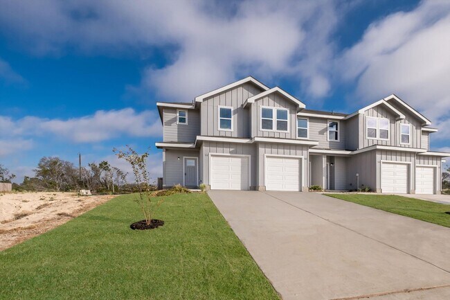 Photo - Stunning 3/2.5 Newly Built Townhome