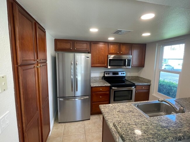 Photo - 43376 Cook St Unit 202