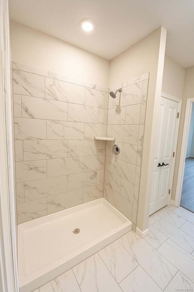 Photo - 310 Tower Ridge Cir Unit 310