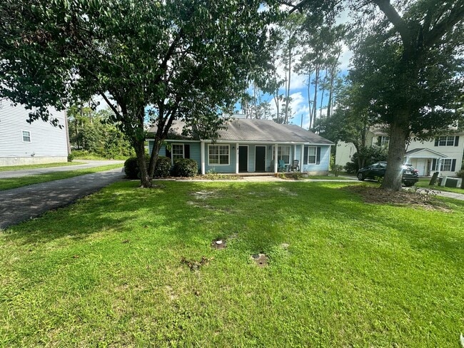 Building Photo - 2BD/2B Duplex in Excellent Location!! Unit A Rental