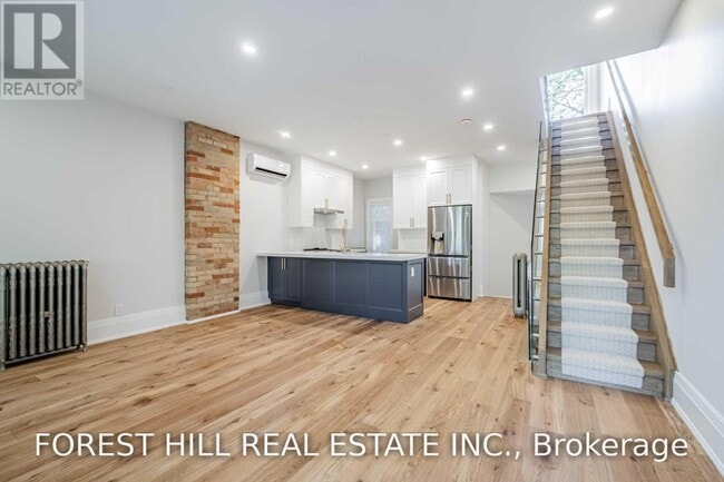 Photo - 36 Howland Ave