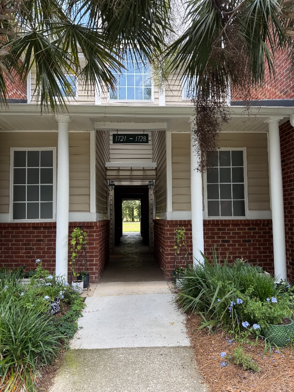 Photo - 1721 Wyngate Cir