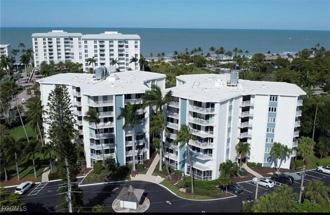 Building Photo - 1300 Gulf Shore Blvd N Unit 103 Rental