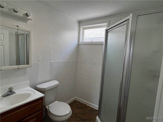 Photo - 42 Buffum St