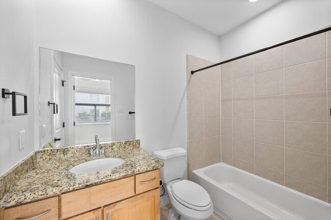 Photo - 2315 McIlhenny St