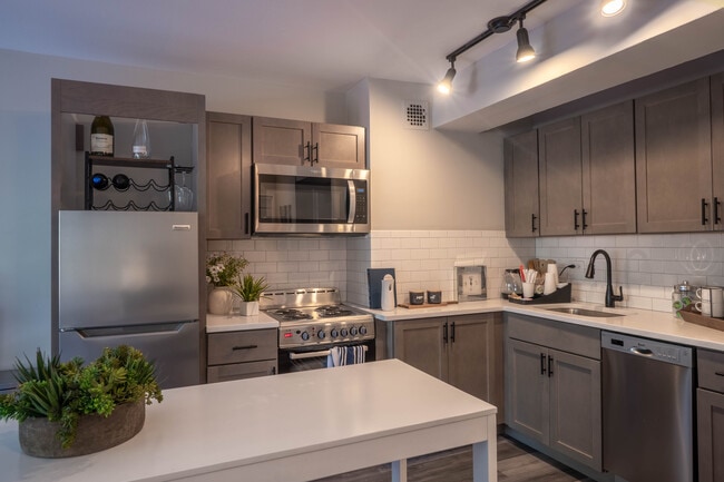 Beachside Apartments