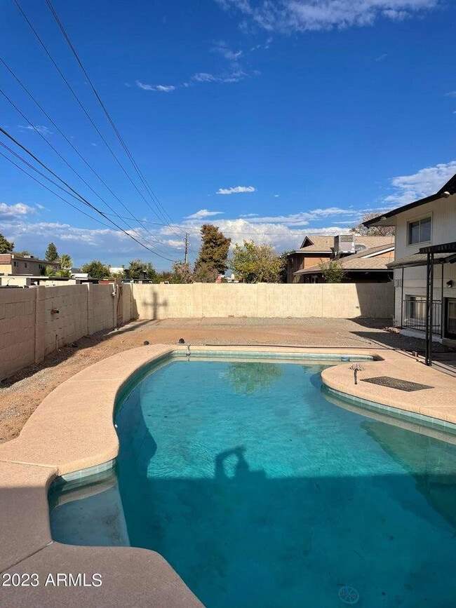 Photo - 1600 E Laguna Dr