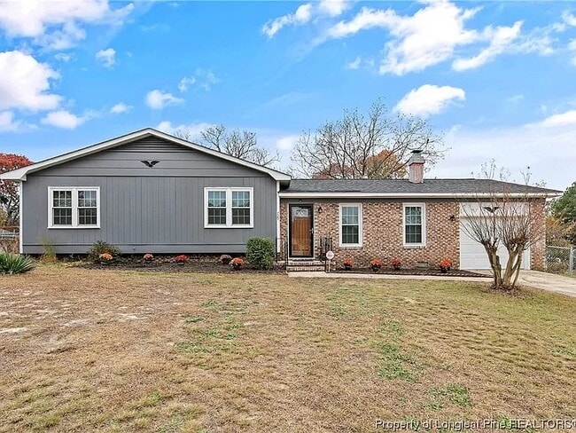 Building Photo - 729 Emerald Dr