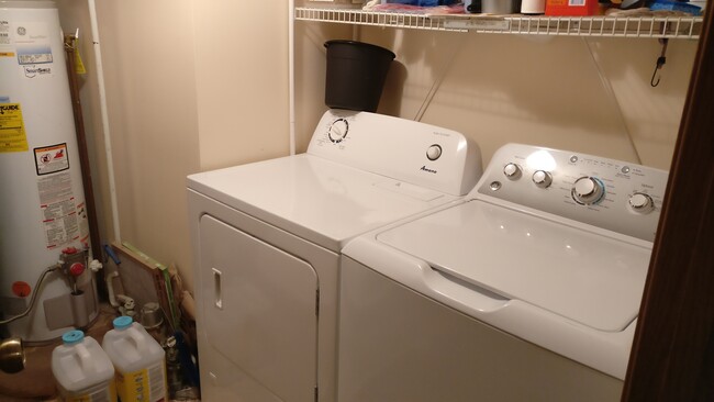 Photo - 600 Crescenzo Ct Unit B