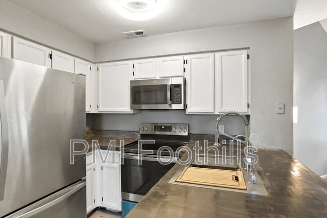 Photo - 832 S Vance St Unit Apt #F