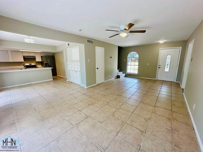 Photo - Prestigious Residential Offering: Expansiv...