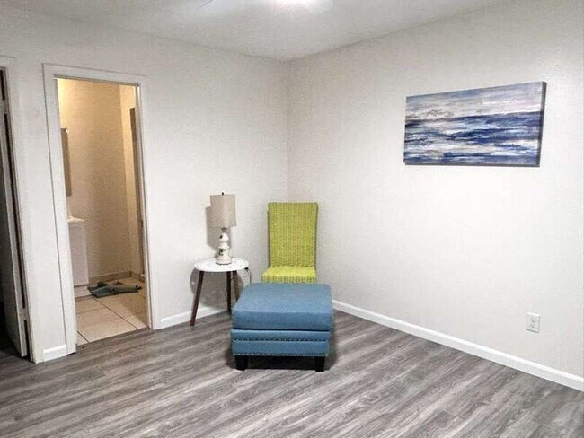 Photo - 7811 43rd Ave Dr W