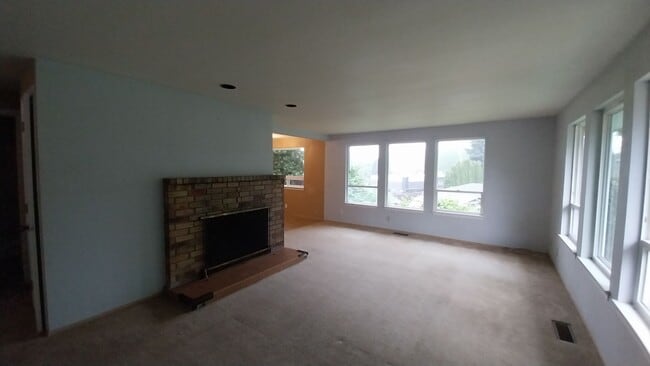 Photo - Charming 3BR/2BA Home Minutes to Sea-Tac Airport