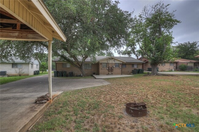 Building Photo - 334 Craddock Ave