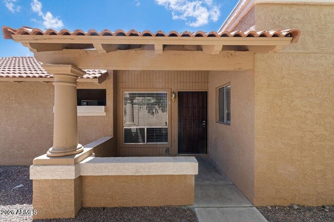 Photo - 330 W Tonopah Dr