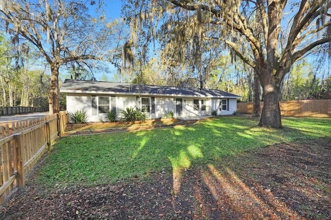 Photo - 855 S Holmes Blvd