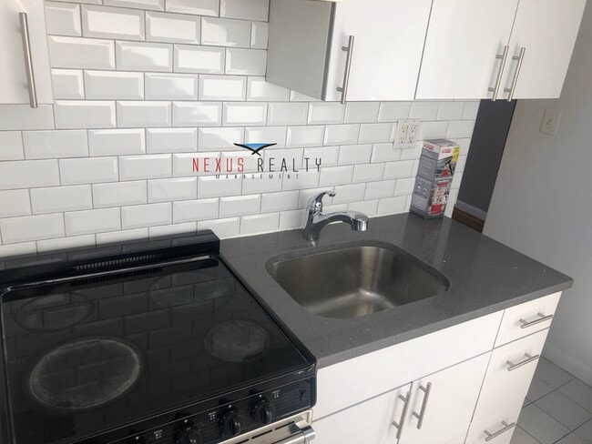 Photo - 23-35 31st St