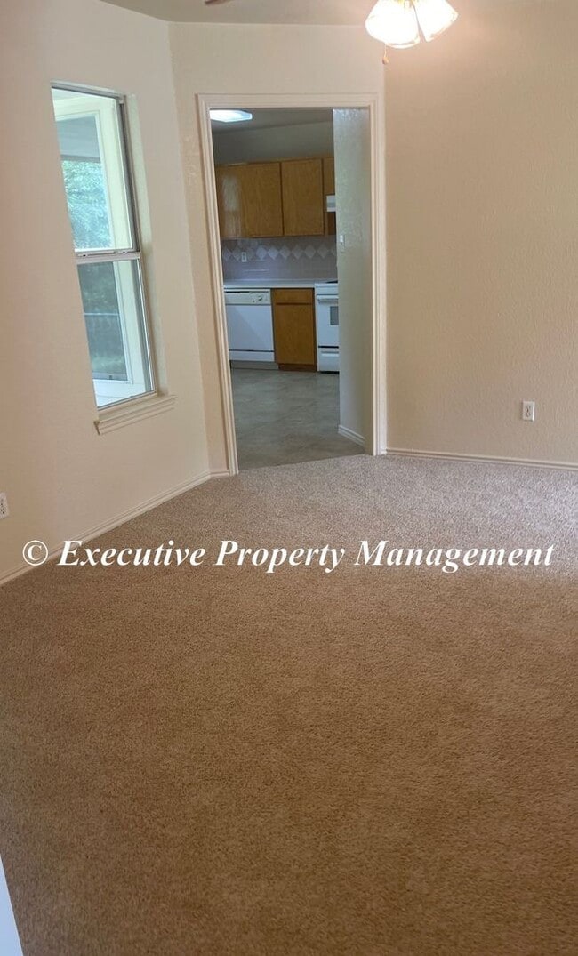 Photo - 1140-1142 County Road 4804 Unit 1142