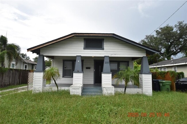 Building Photo - 205 W Haya St Rental