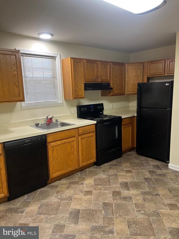 Photo - 8269 Quarterfield Rd