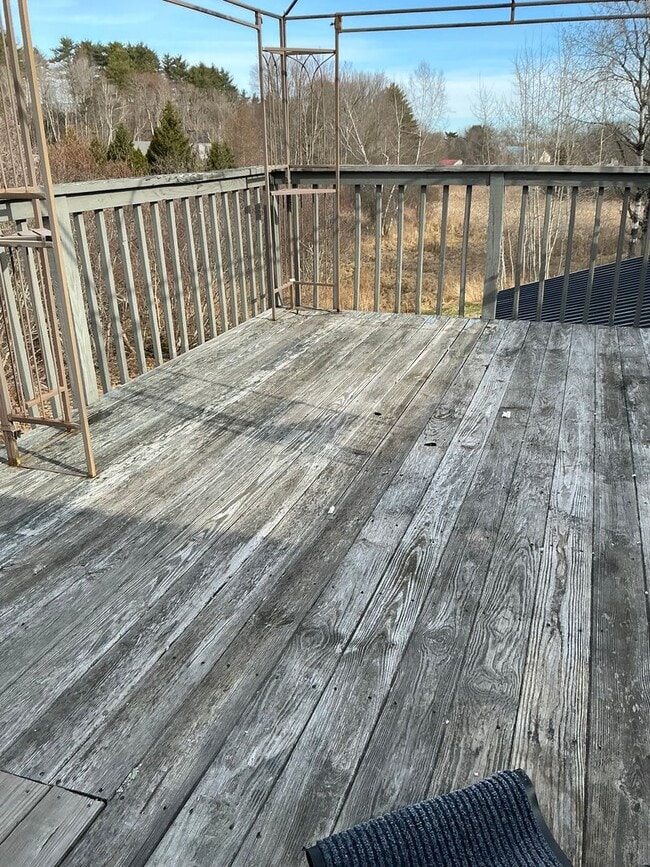 Photo - 165 Wiscasset Rd Unidad 3