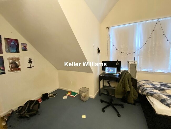 Photo - 48 Hillside St Unit 4