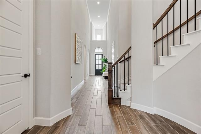 Photo - 1753 Sir Dustin Ln