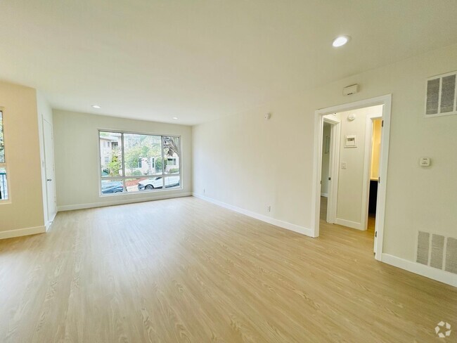 Building Photo - roc103 Unit 06 Rental