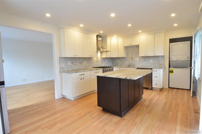 Building Photo - 33 Terrace Pl Unit 1