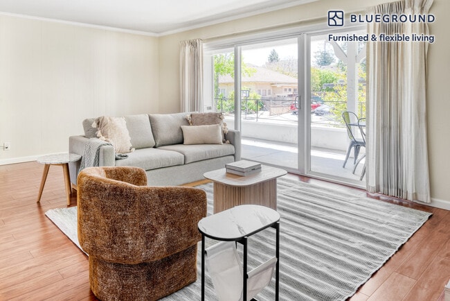 Building Photo - 837 Cowper St Unit SI FL2-ID1015