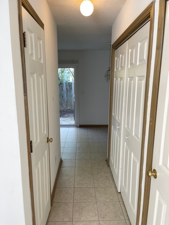 Photo - 535 Shearers Rd