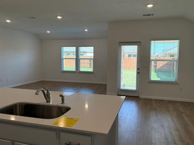 Photo - 1828 Marlin Spike Dr