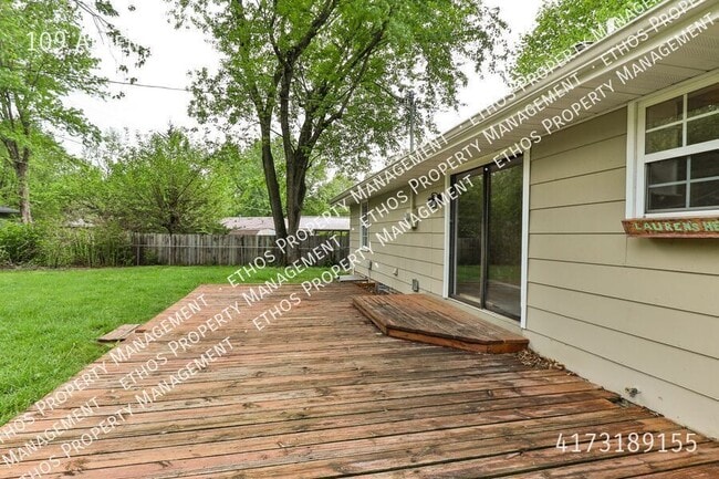 Photo - 109 N Allen Ave